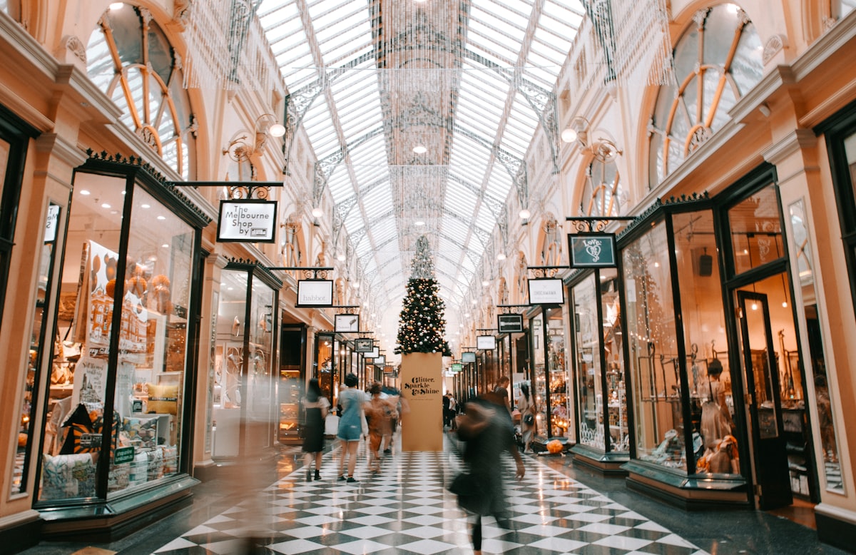 Retail & Commercial